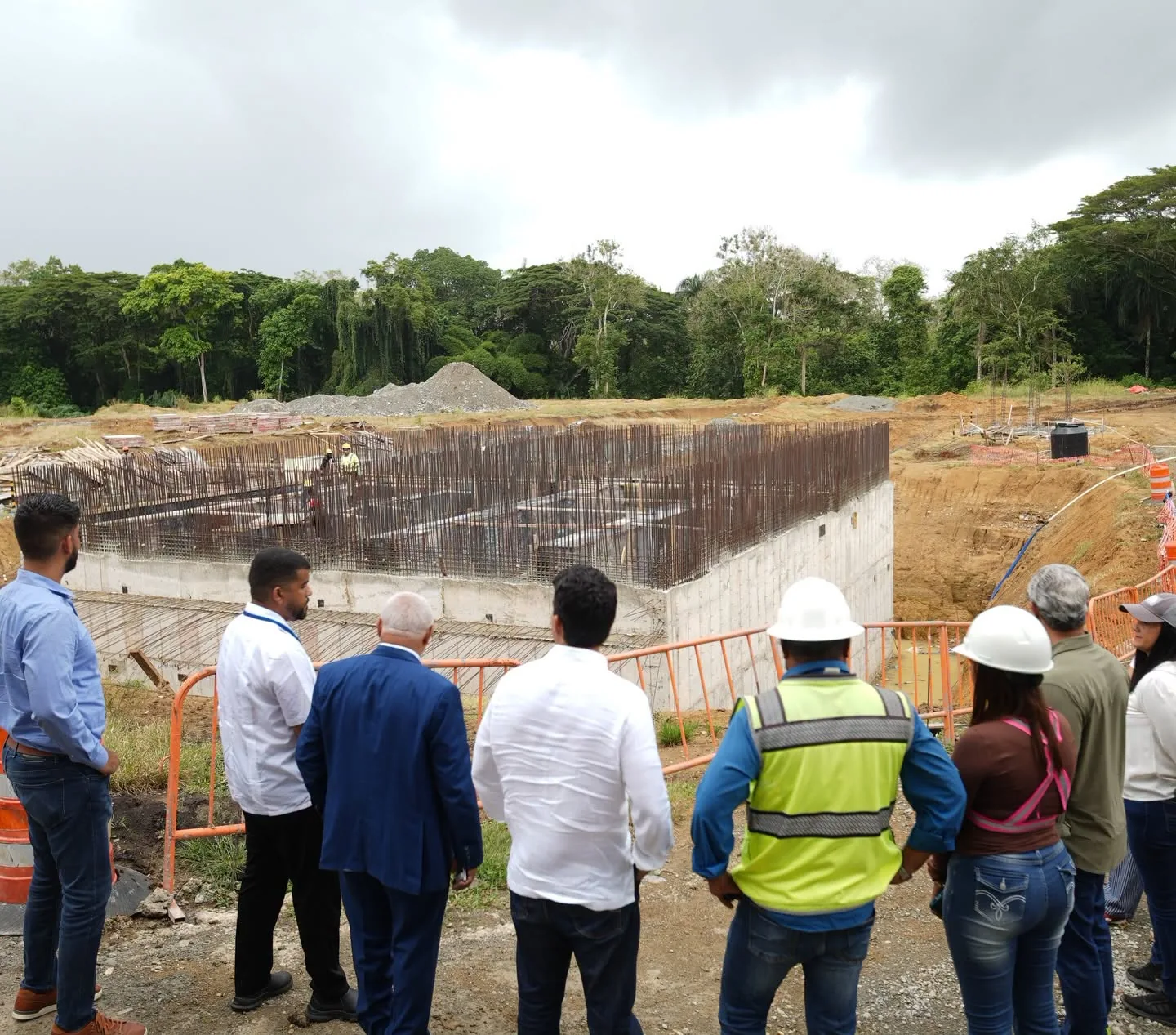 Imagen relacionada con inauguración oficial del acueducto de navarrete